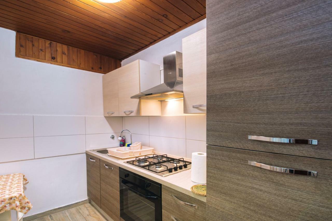 Stokic Apartment *